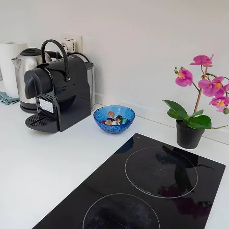 I-host Tiny - Marghera Lägenhet